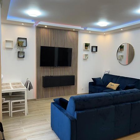 Ferienwohnung La Cour Secrete Deauville Exterior foto