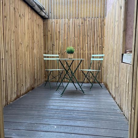 Ferienwohnung La Cour Secrete Deauville Exterior foto